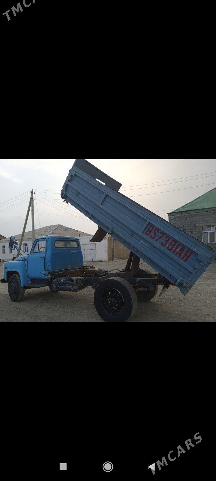 Gaz 52 1988 - 30 000 TMT - Бахарден - img 1