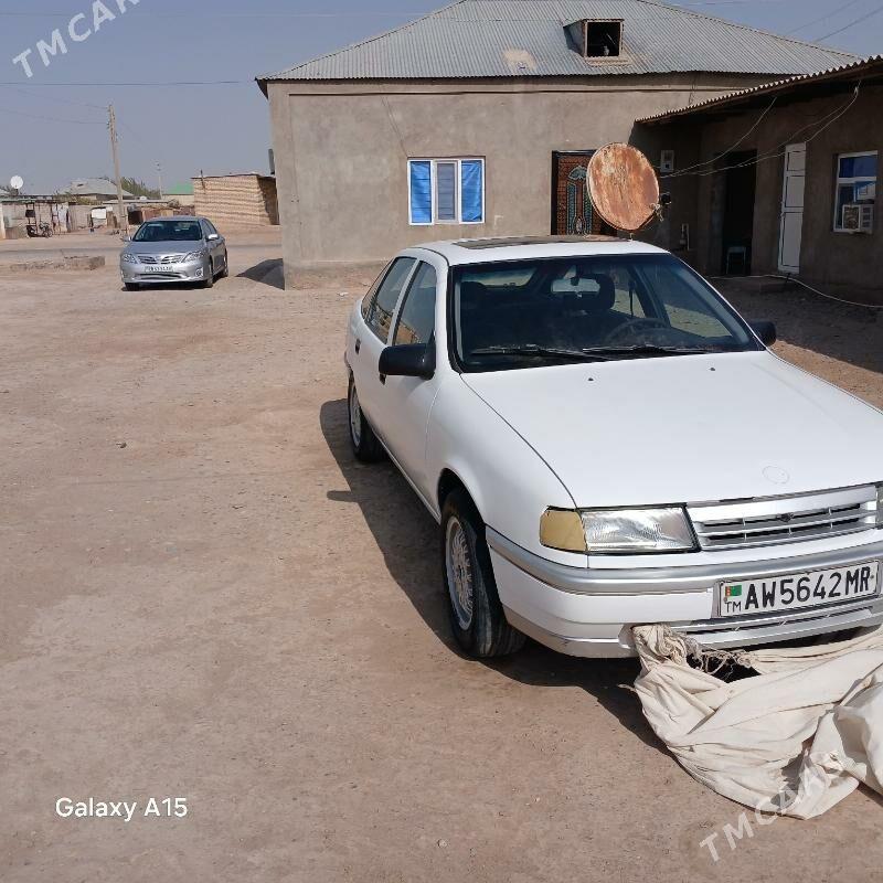 Opel Vectra 1991 - 30 000 TMT - Теджен - img 2