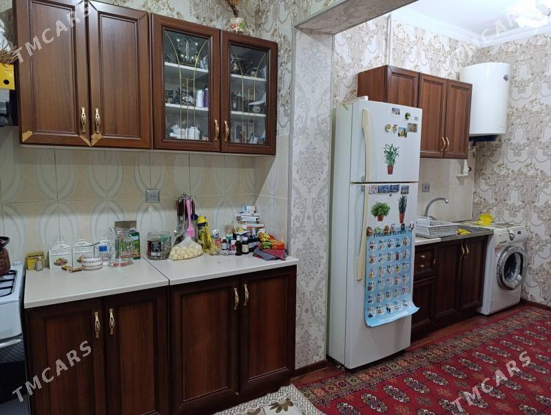 kuhonnyý garnitur gaz bn bile - Гаудан "В" - img 2