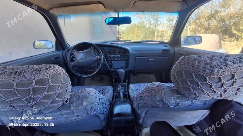 Toyota Camry 1994 - 95 000 TMT - Türkmenbaşy etr. - img 1