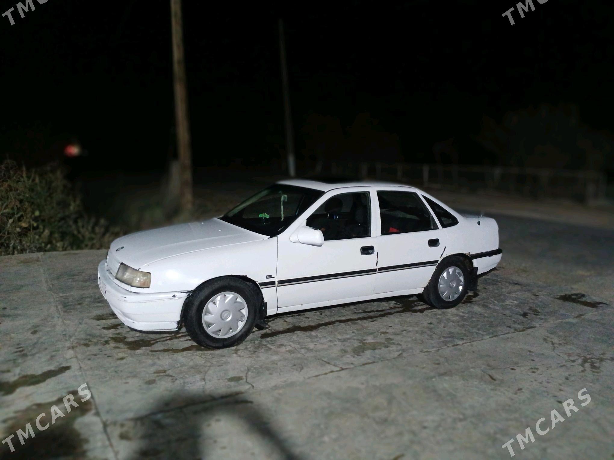 Opel Vectra 1991 - 25 000 TMT - Сакар - img 4
