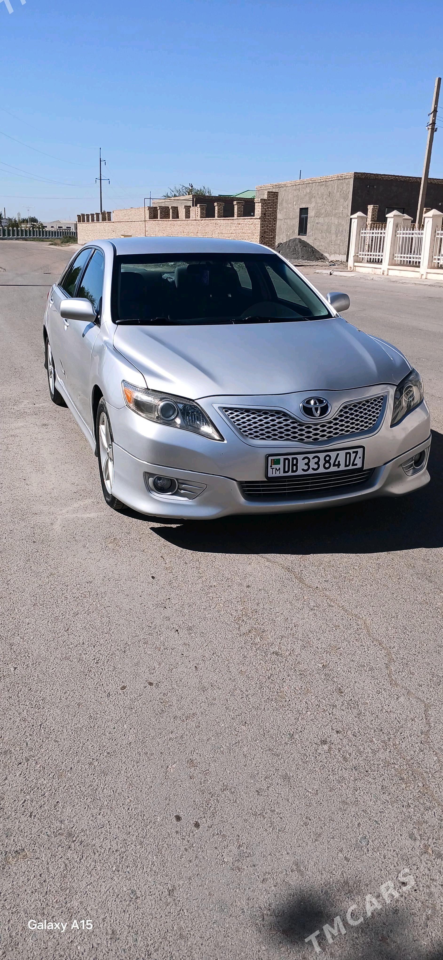 Toyota Camry 2011 - 250 000 TMT - Губадаг - img 5