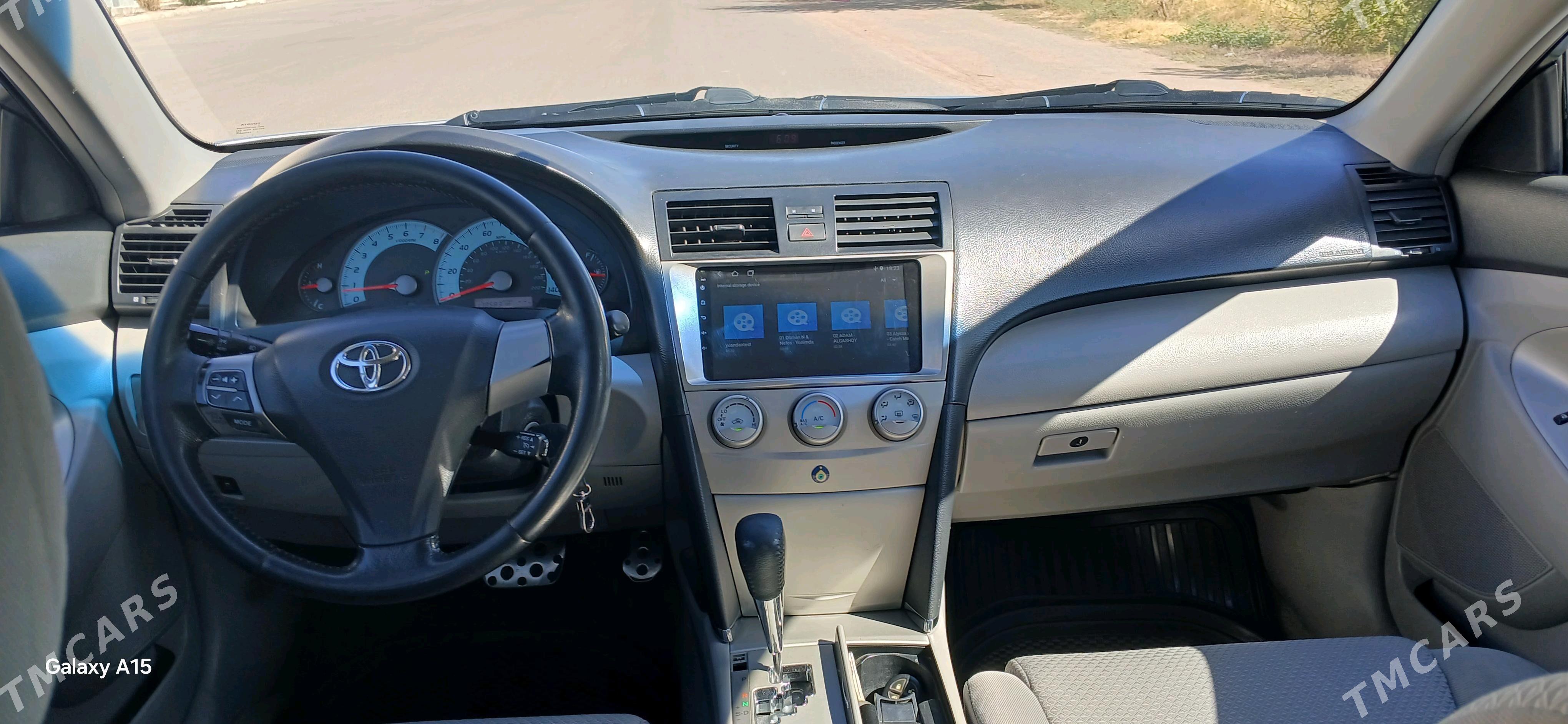 Toyota Camry 2011 - 250 000 TMT - Губадаг - img 3