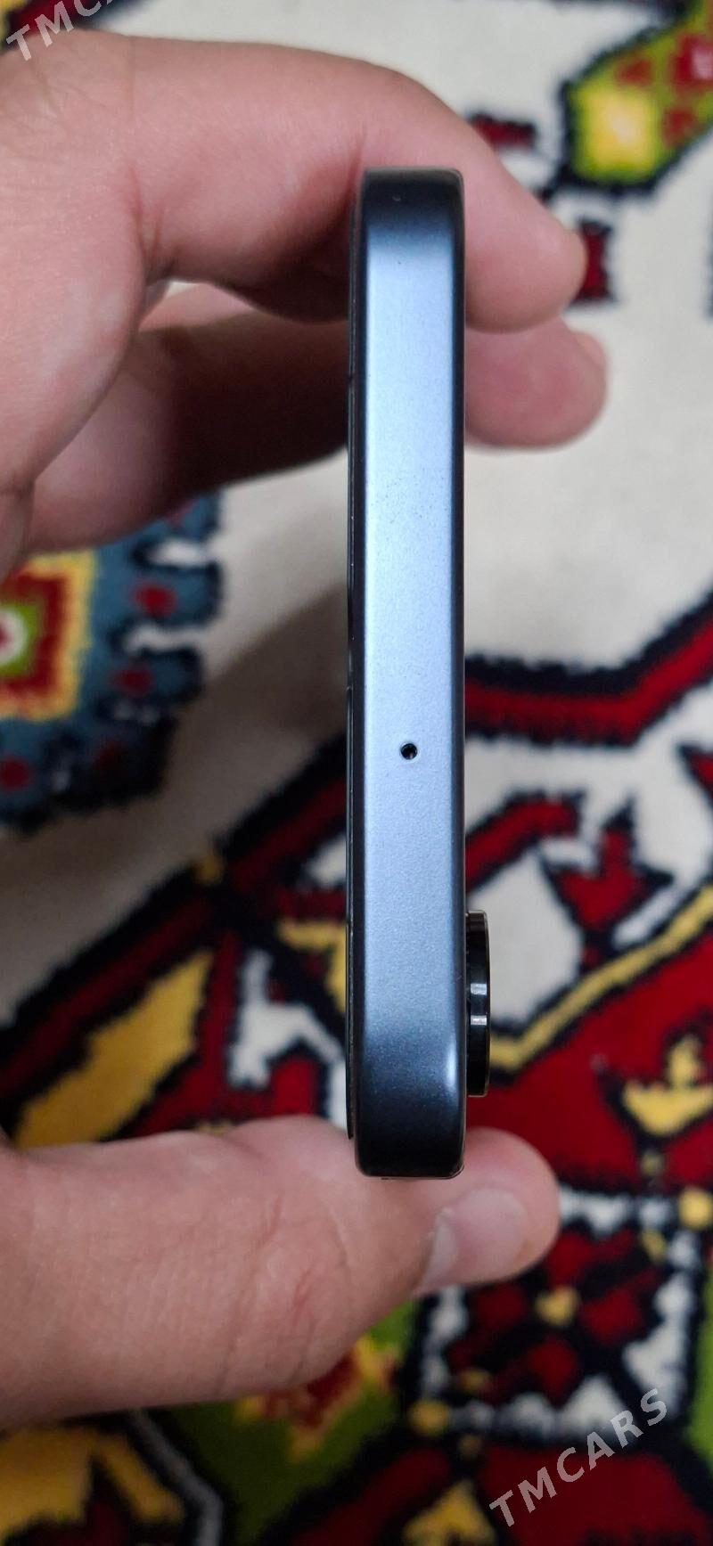 A16 4/128 - Mary - img 6