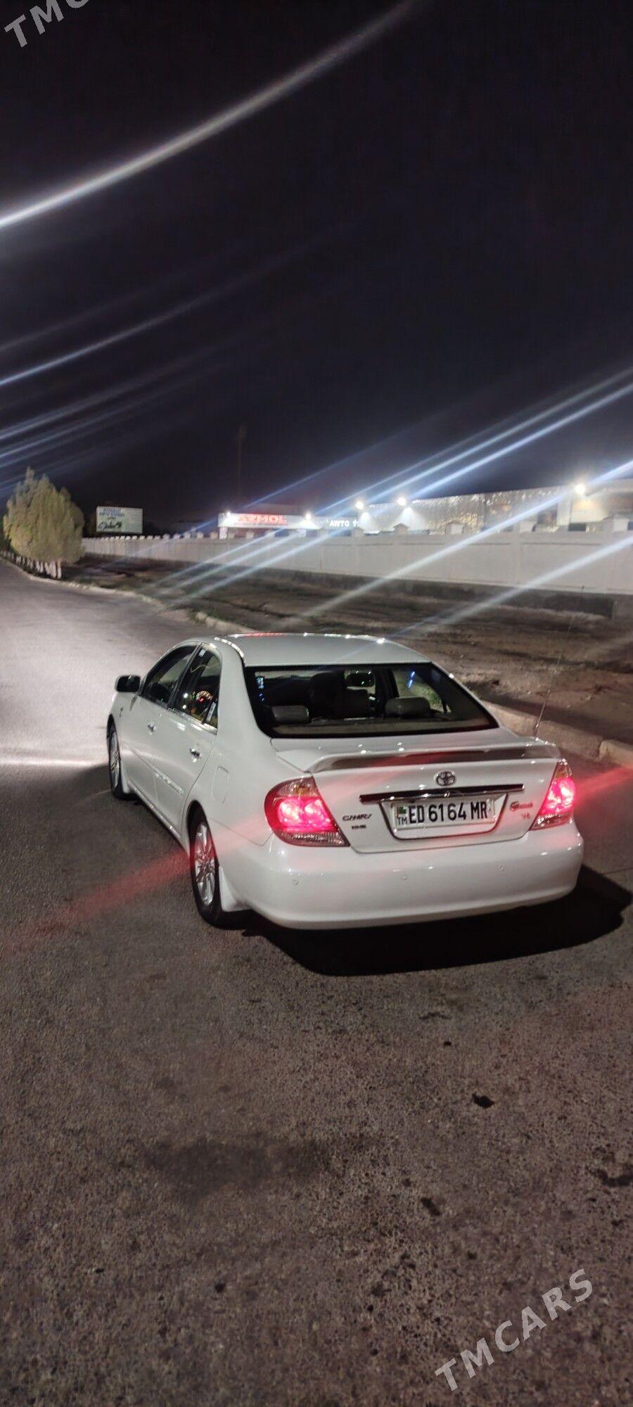 Toyota Camry 2002 - 180 000 TMT - Мары - img 4