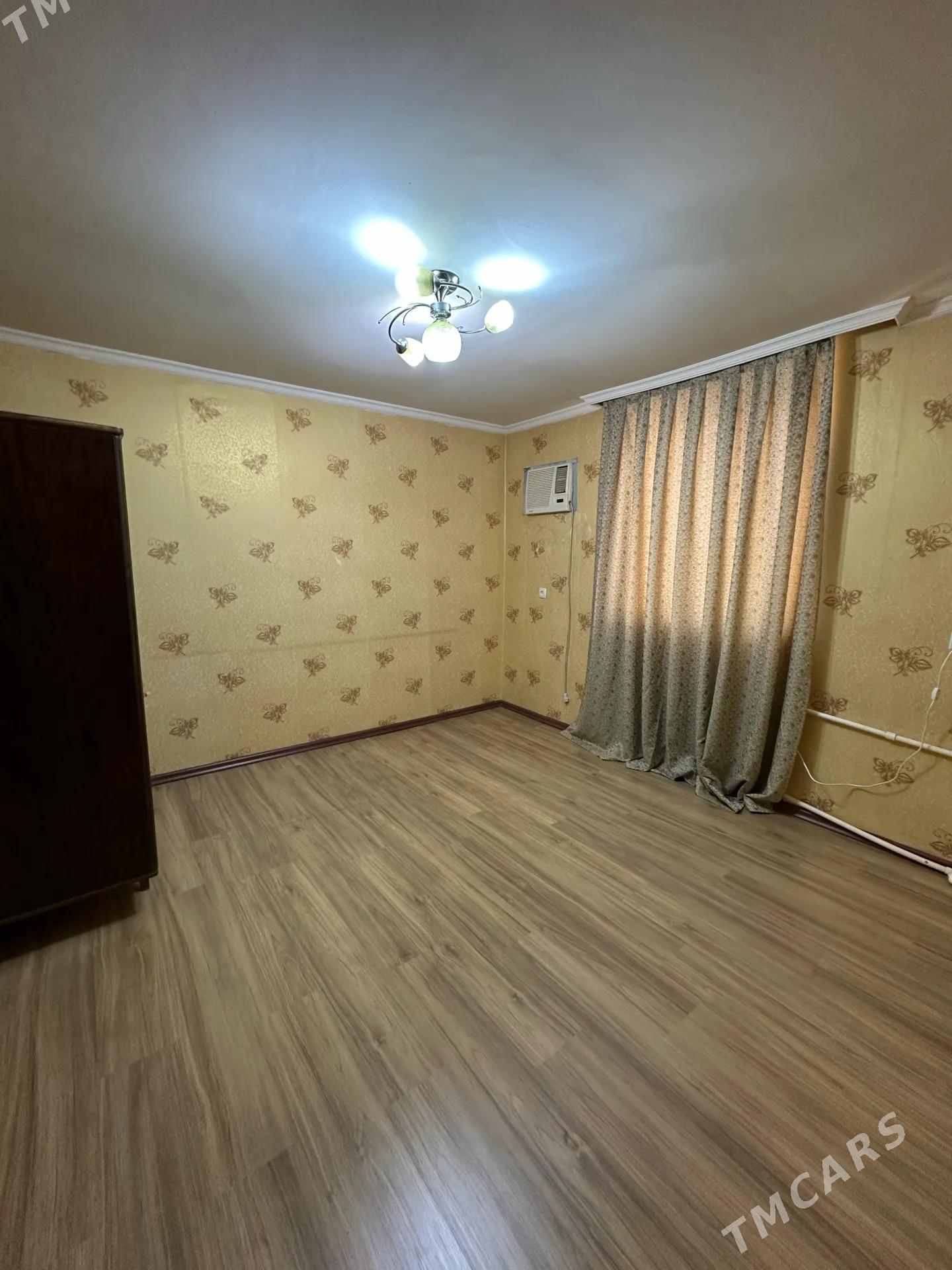 30 мкр 3/3 этаж 2 ком - 30 mkr - img 4