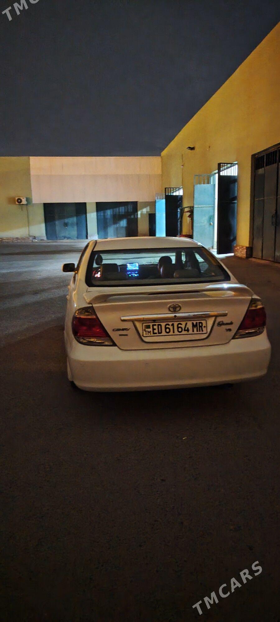 Toyota Camry 2002 - 180 000 TMT - Мары - img 1