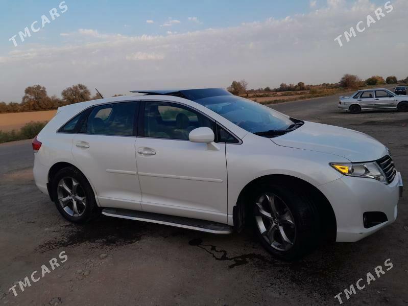 Toyota Venza 2010 - 250 000 TMT - Гороглы (Тагта) - img 4