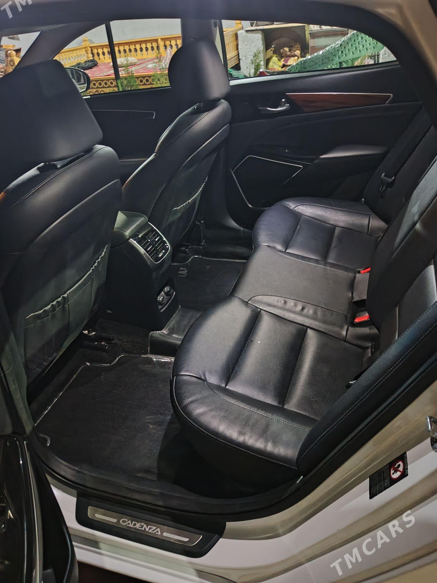 Kia Cadenza 2019 - 320 000 TMT - Ашхабад - img 2