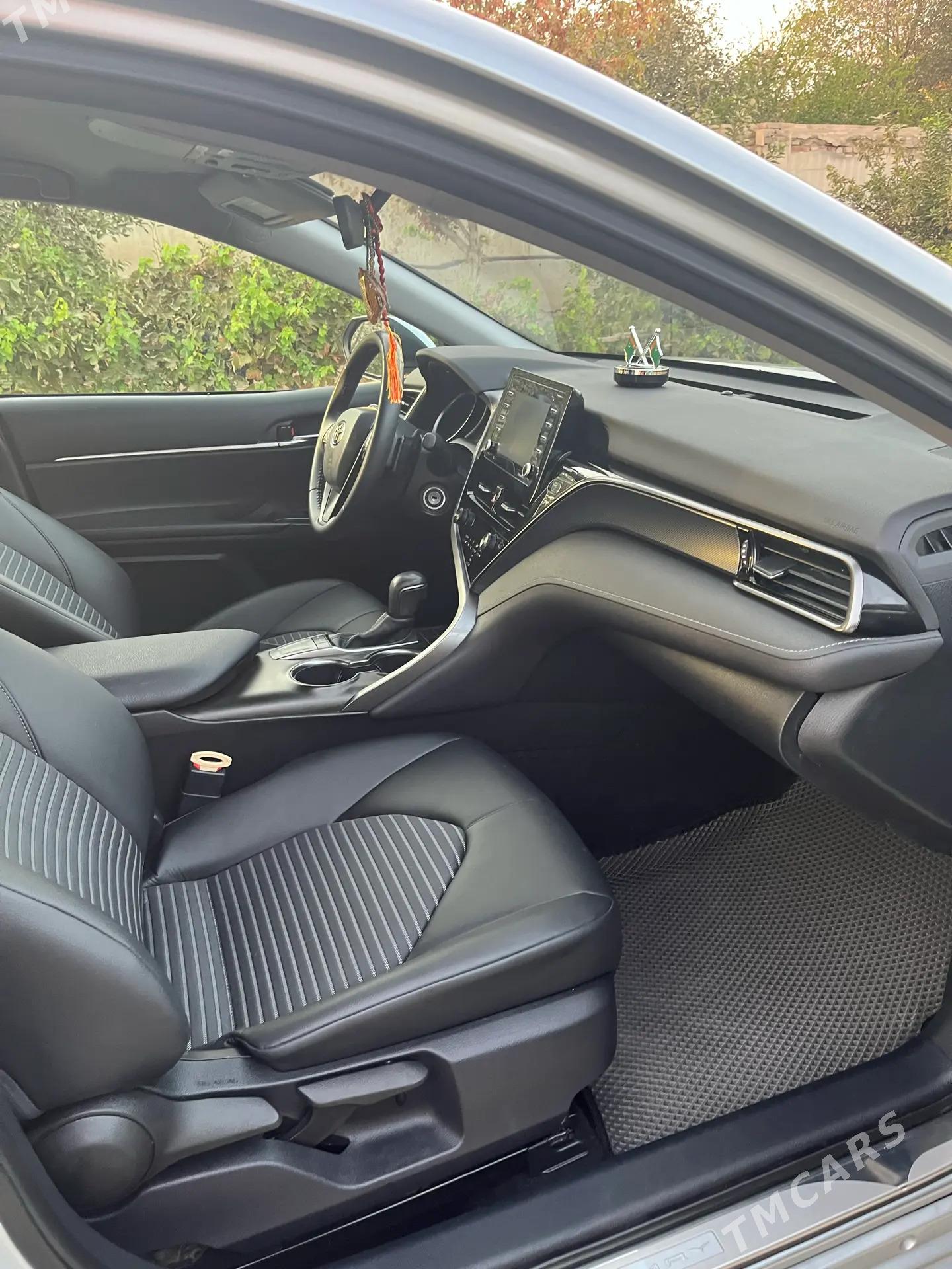 Toyota Camry 2022 - 350 000 TMT - Baýramaly - img 3