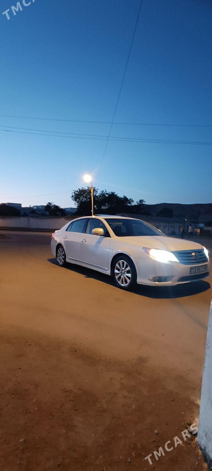 Toyota Avalon 2012 - 285 000 TMT - Туркменбаши - img 7