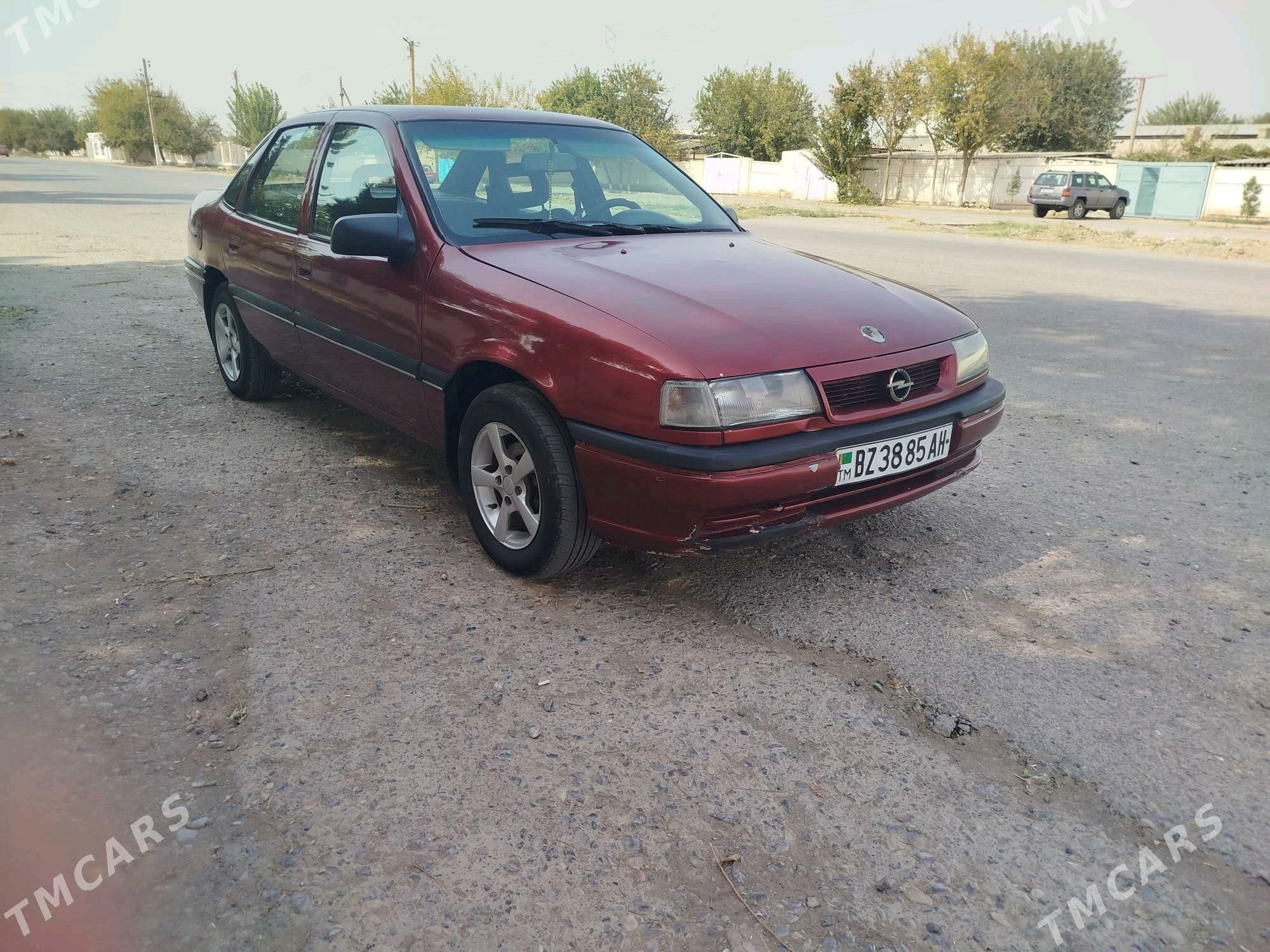 Opel Vectra 1992 - 40 000 TMT - Теджен - img 1