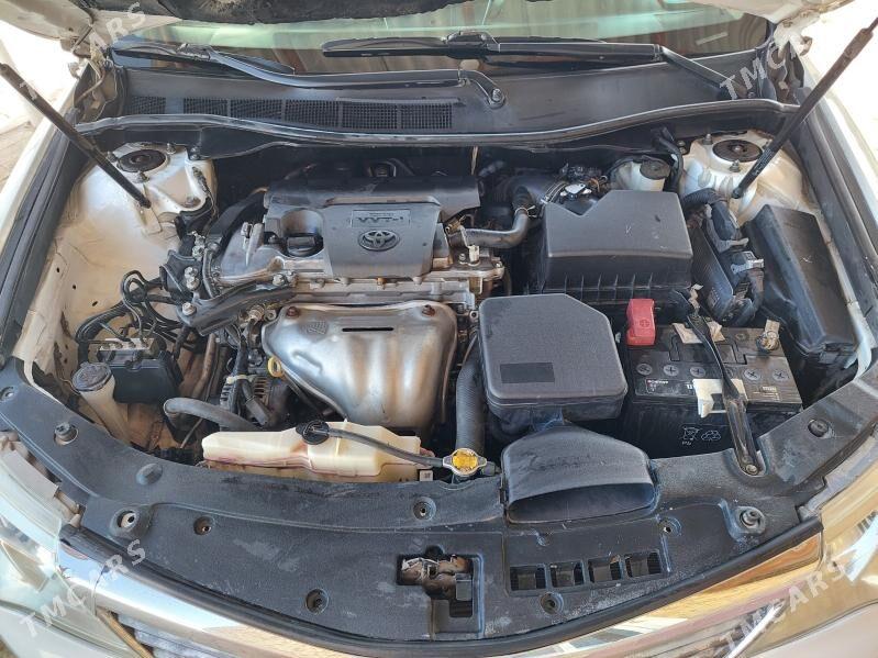 Toyota Camry 2014 - 210 000 TMT - Ёлётен - img 6
