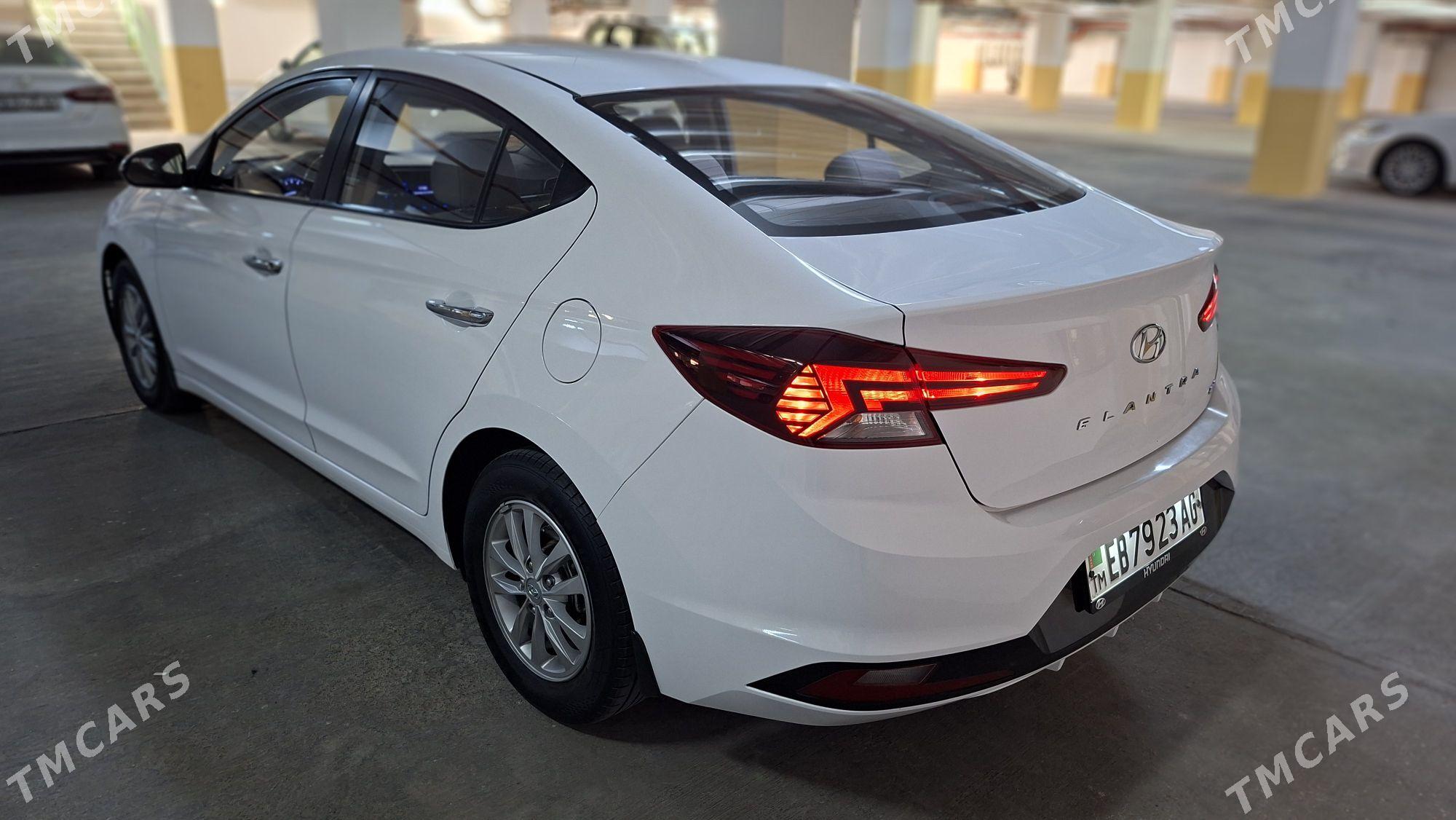Hyundai Elantra 2019 - 217 000 TMT - Aşgabat - img 2