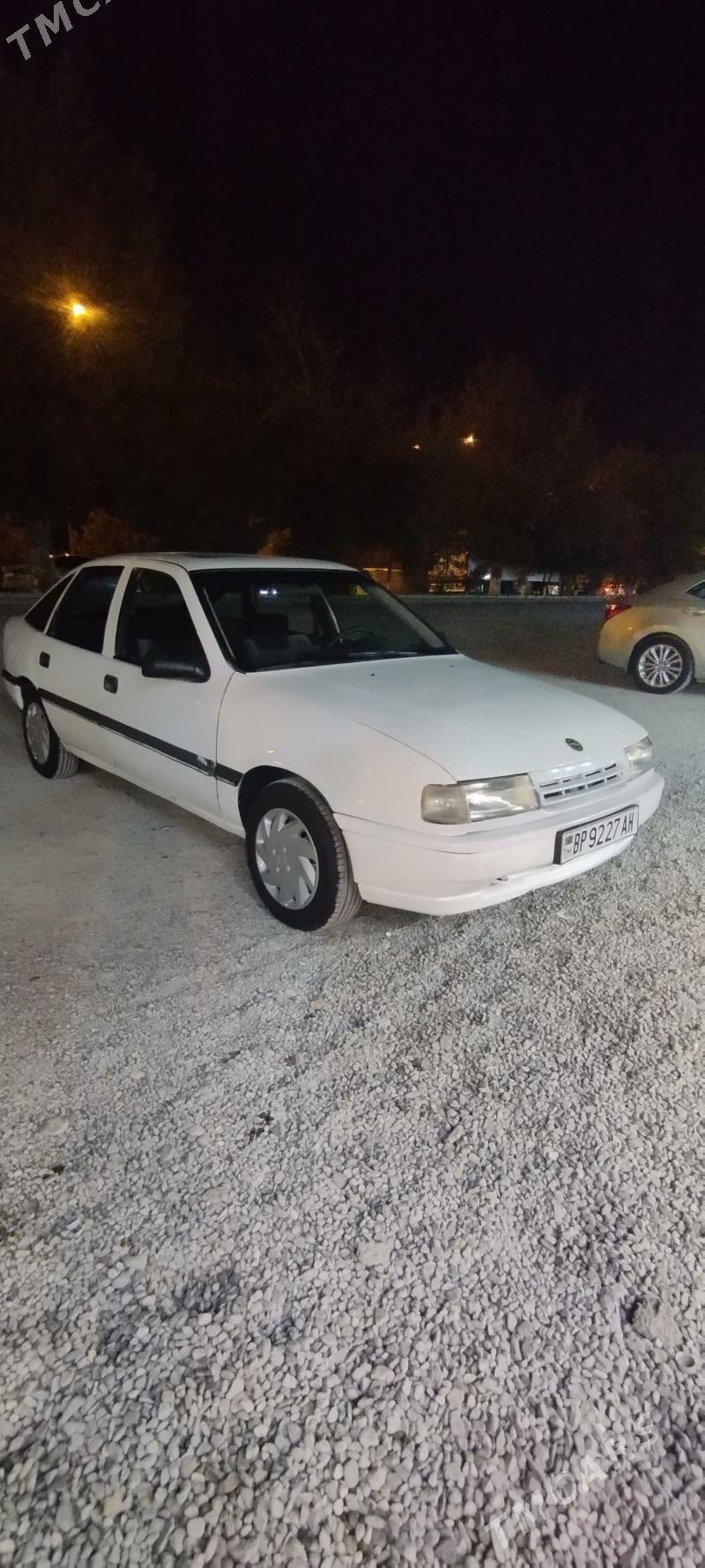 Opel Vectra 1996 - 30 000 TMT - Гёкдепе - img 1