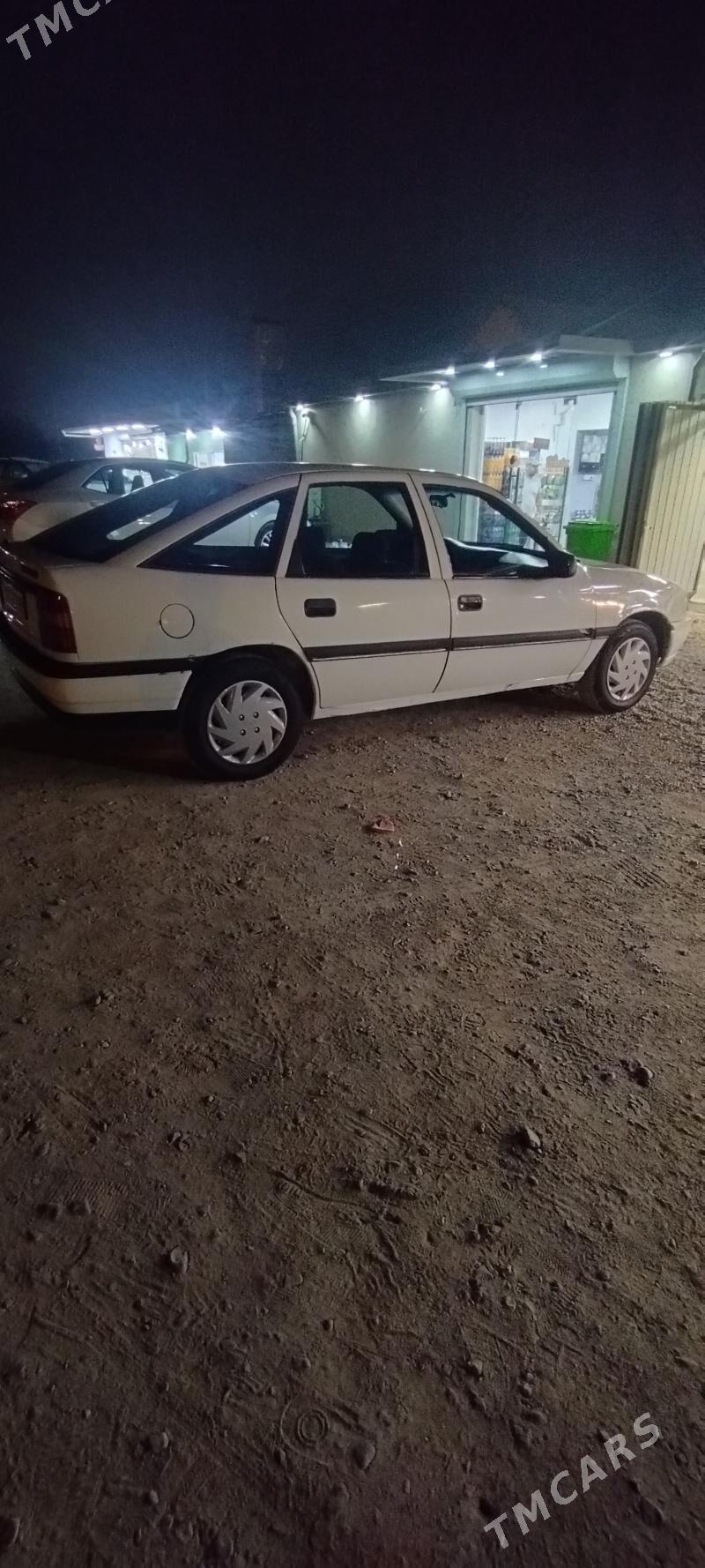 Opel Vectra 1996 - 30 000 TMT - Гёкдепе - img 3