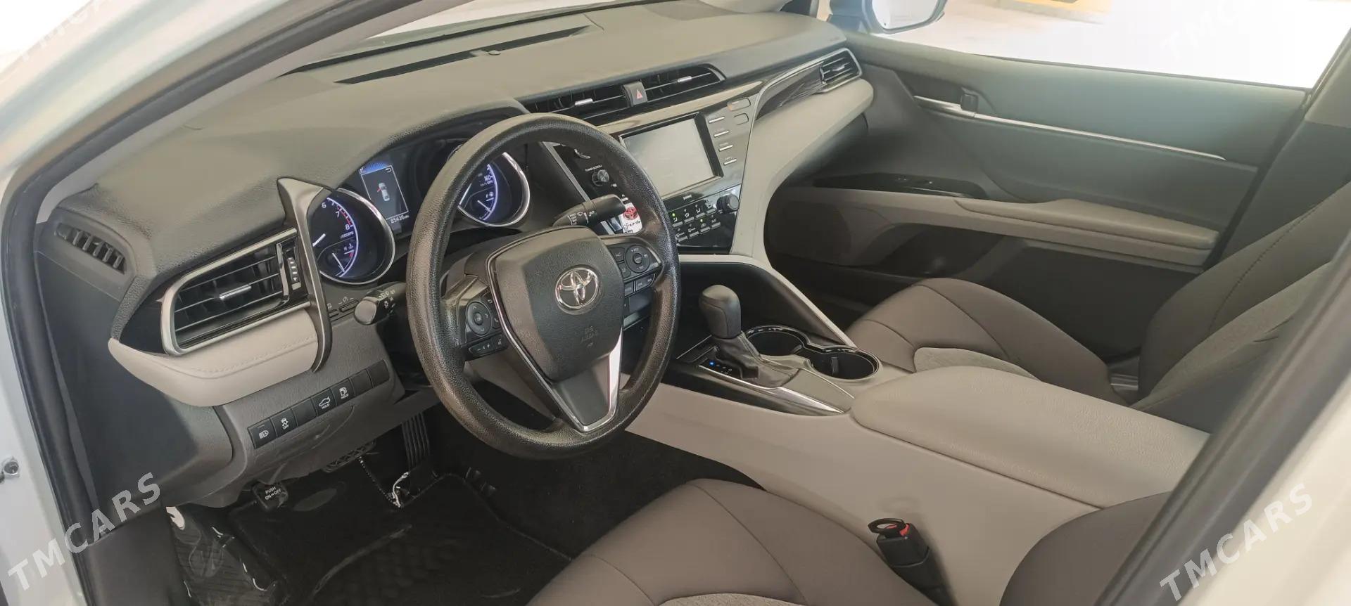 Toyota Camry 2020 - 295 000 TMT - Gagarin köç, köne Howa menzili - img 4
