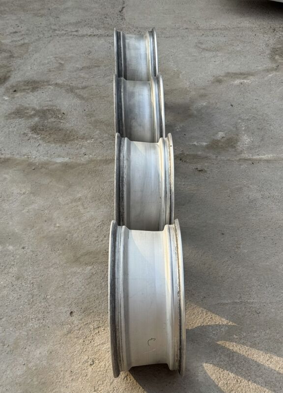 Diska 17 lik…Palta 3 000 TMT - Мары - img 4