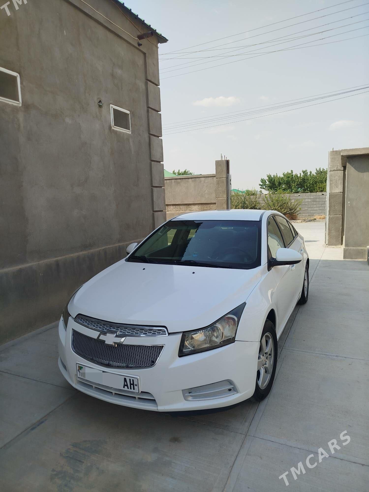 Chevrolet Cruze 2011 - 110 000 TMT - Гёкдепе - img 6
