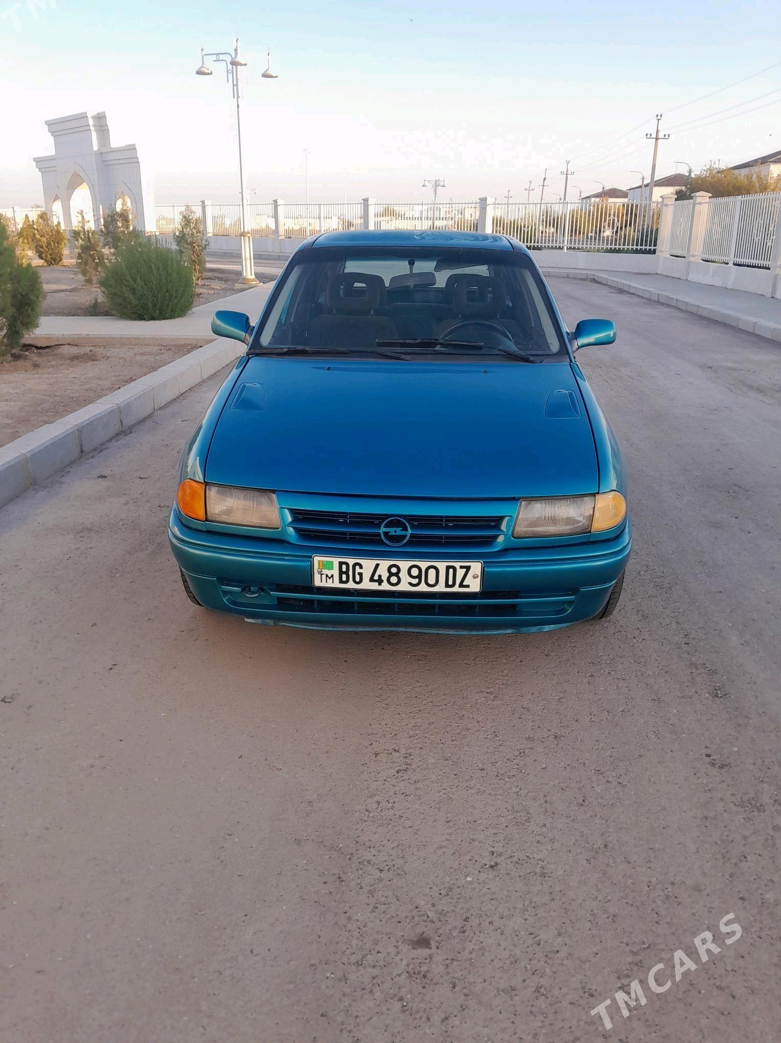Opel Astra 1993 - 40 000 TMT - Рухубелентский этрап - img 2