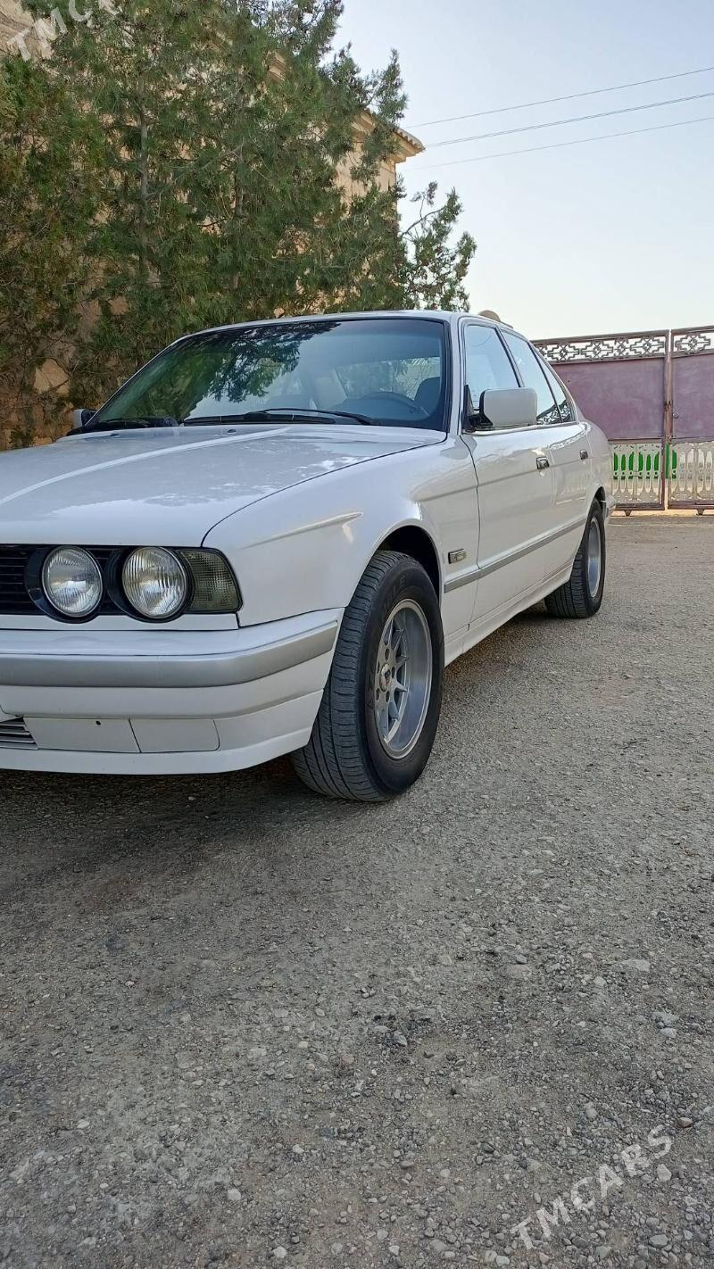BMW 525 1991 - 72 000 TMT - Balkanabat - img 3