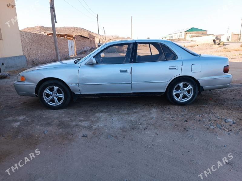 Toyota Camry 1995 - 60 000 TMT - Kerki - img 6