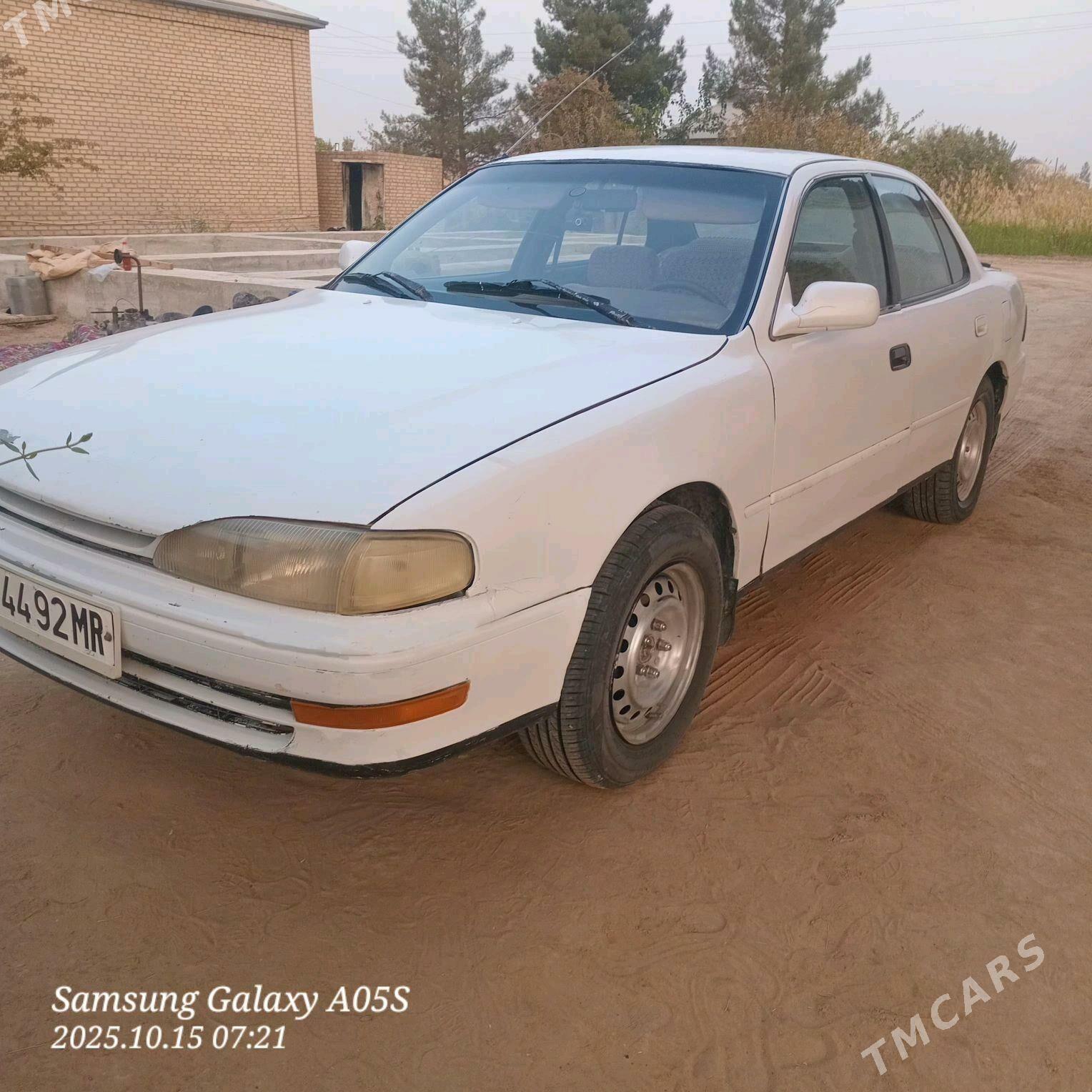 Toyota Camry 1991 - 41 000 TMT - Мары - img 6