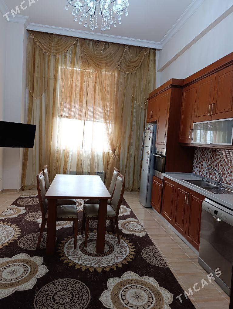 Satlyk Elitka Moskowskiy koçe - Aşgabat - img 3