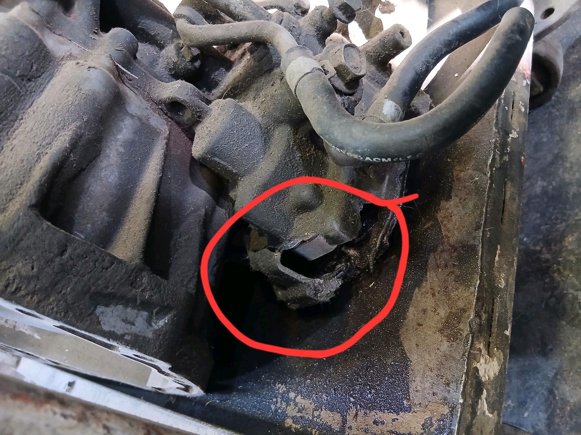 KOROPKA NISSAN SUNNY 09 400 TMT - Arzuw - img 1