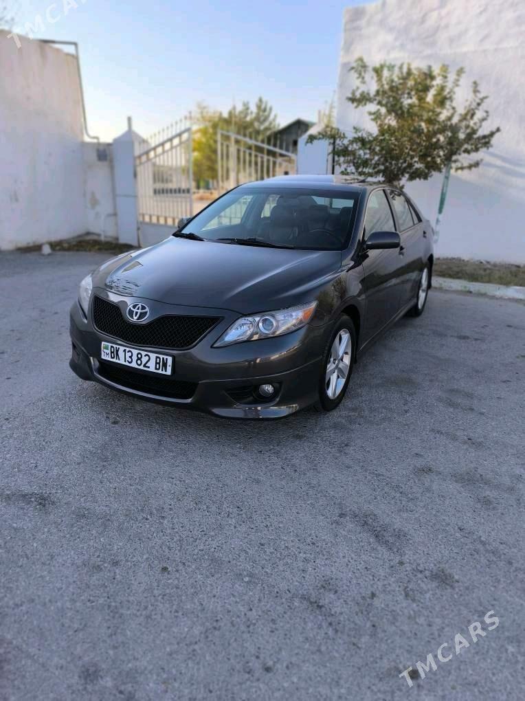 Toyota Camry 2010 - 210 000 TMT - Балканабат - img 4