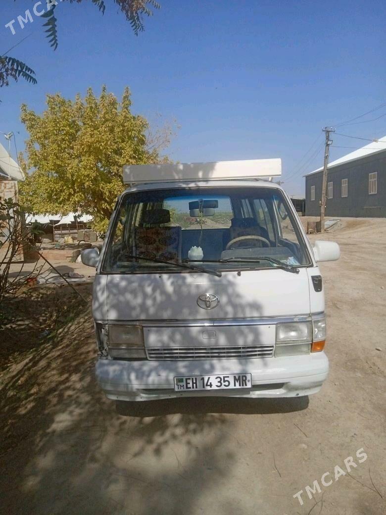 Toyota Hiace 1988 - 40 000 TMT - Murgap - img 3