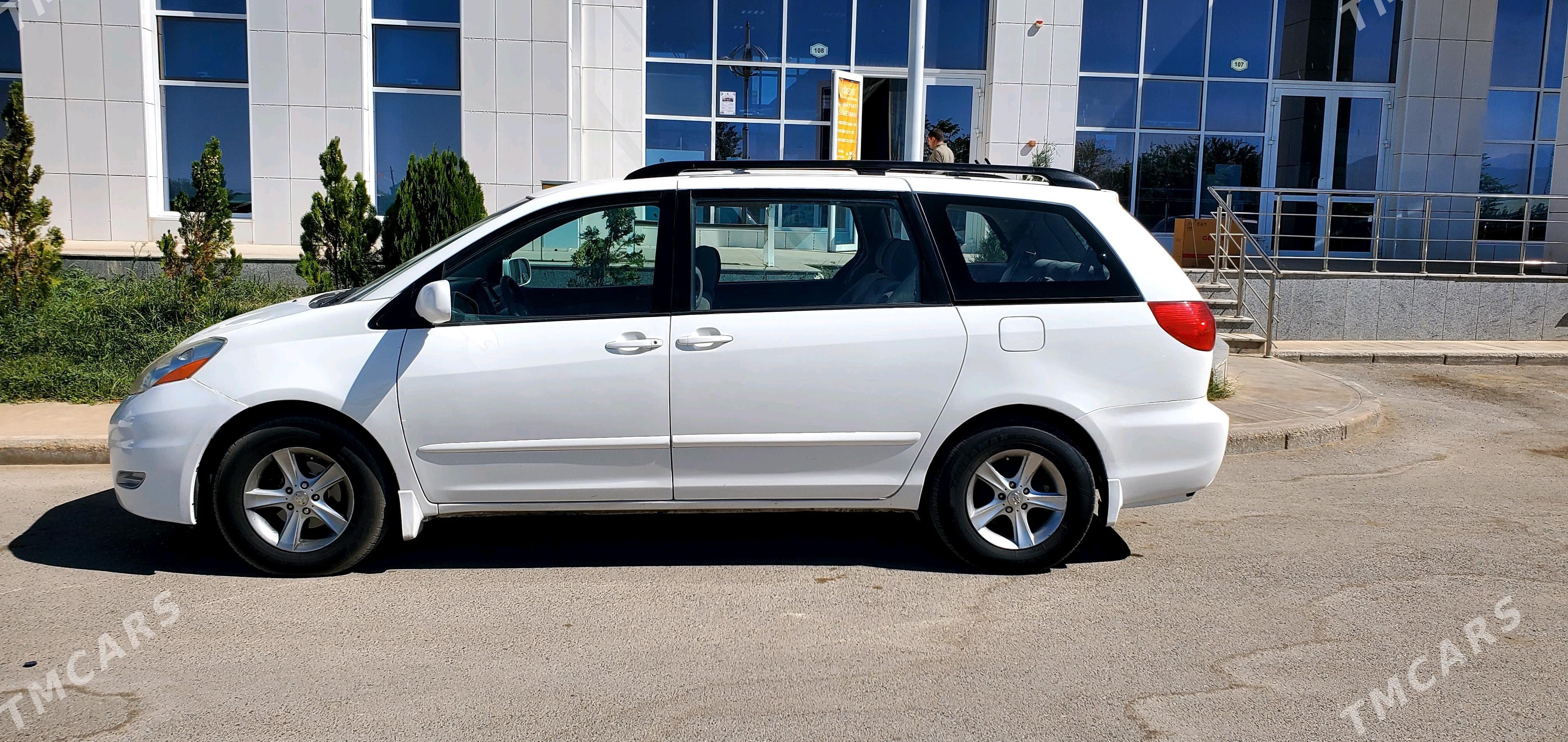 Toyota Sienna 2007 - 230 000 TMT - Ашхабад - img 3