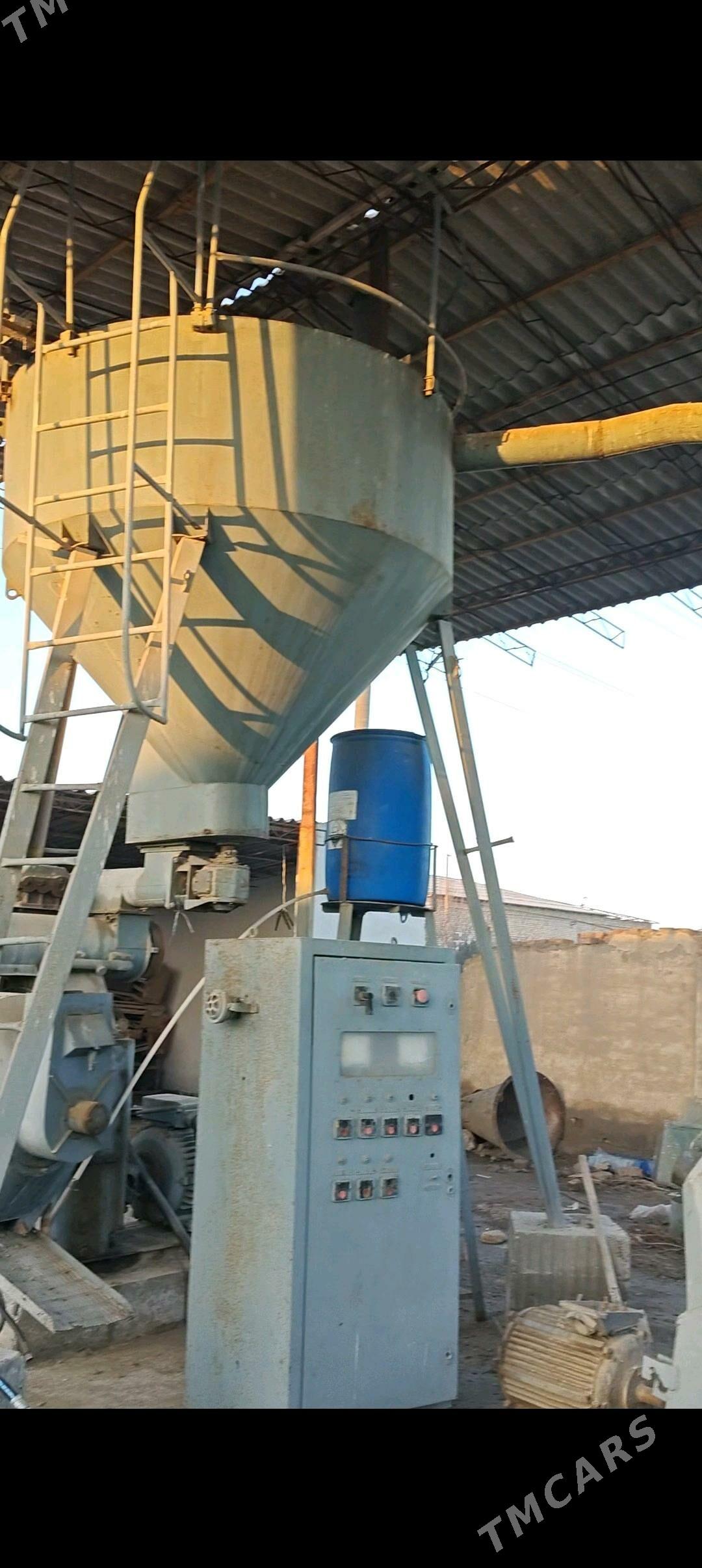 Granula korma cykaryan zawod - Туркменабат - img 1