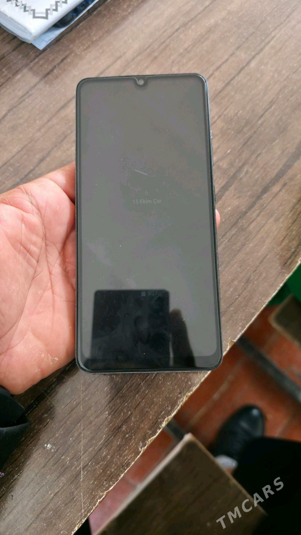 samsung a32 - Дянев - img 1