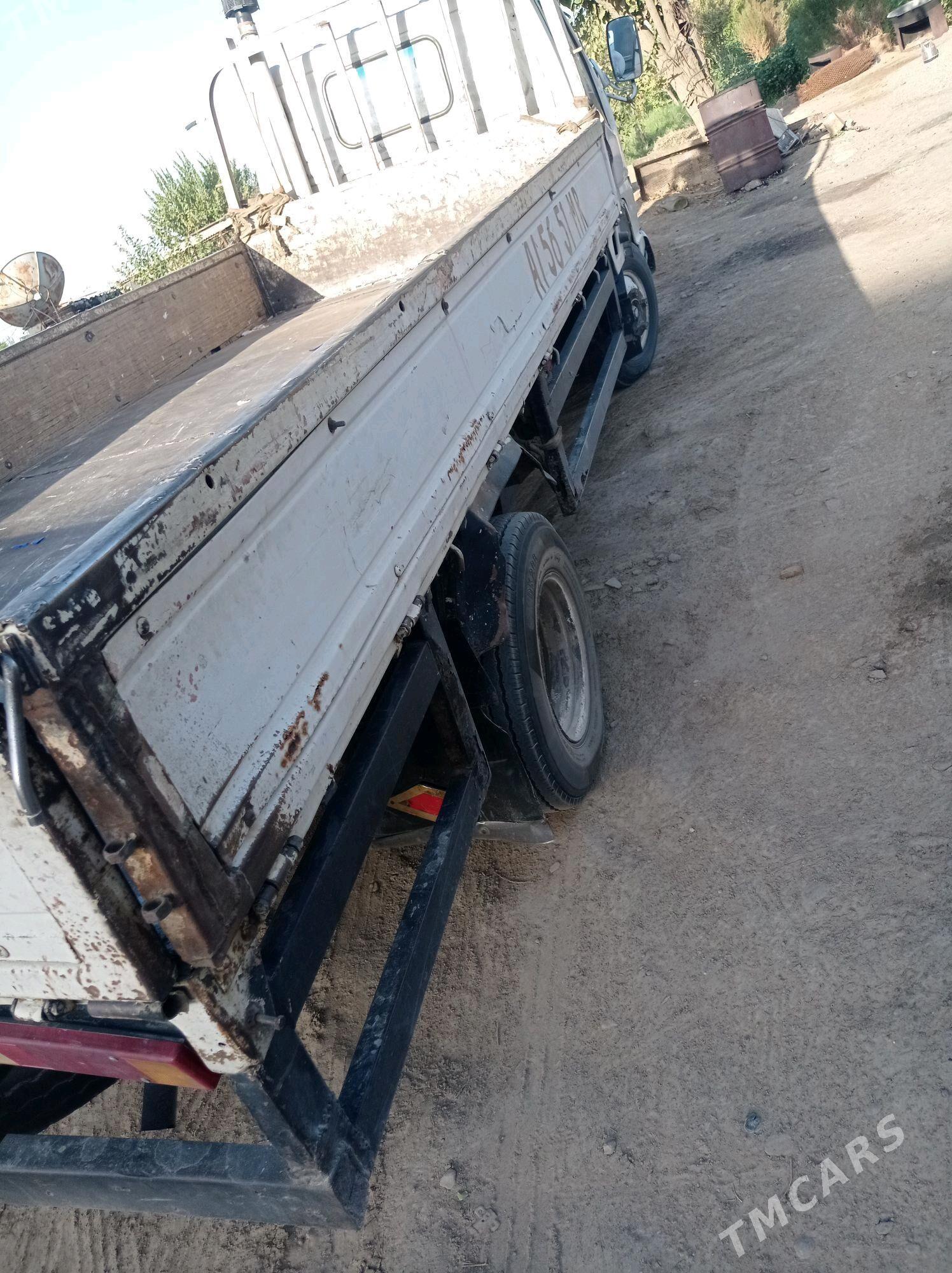 Mitsubishi Canter 2009 - 130 000 TMT - Мургап - img 5