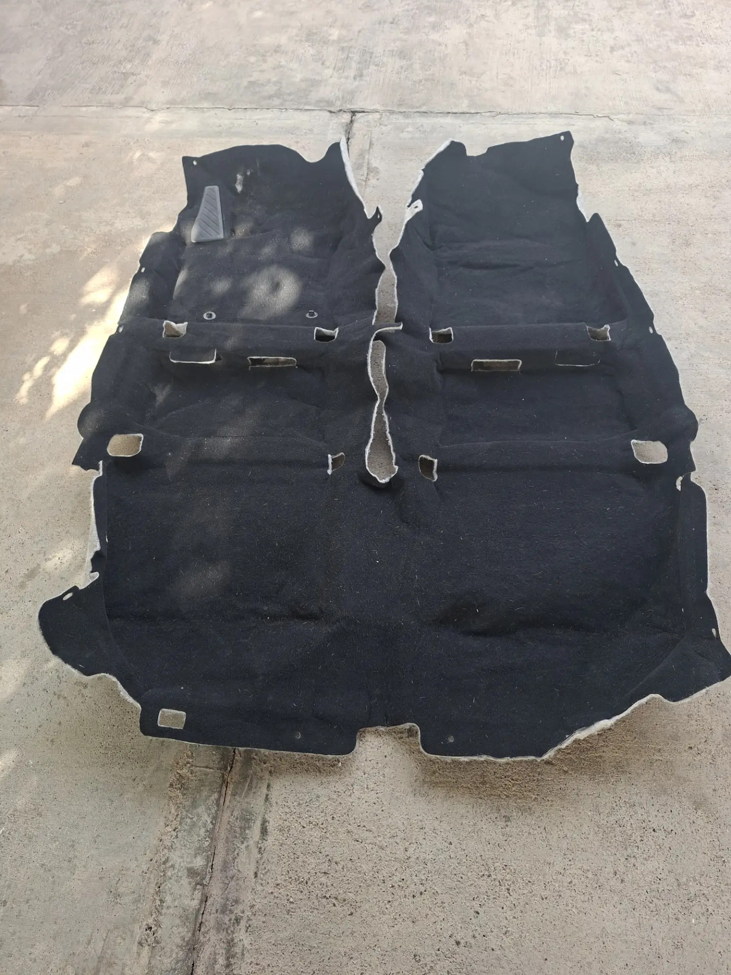 Corollo keçe. 500 TMT - Aşgabat - img 4