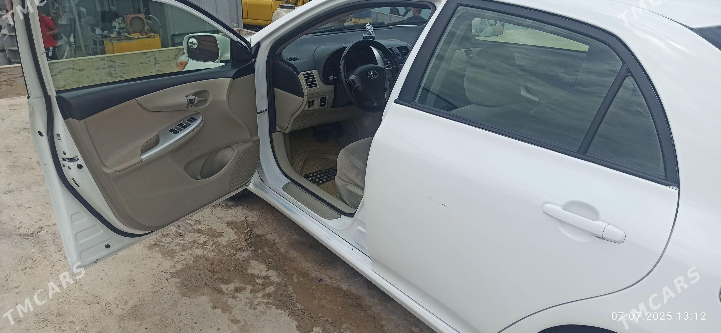Toyota Corolla 2011 - 140 000 TMT - Türkmenbaşy - img 6
