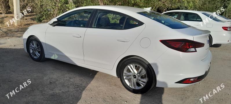 Hyundai Elantra 2020 - 220 000 TMT - Бузмеин - img 3