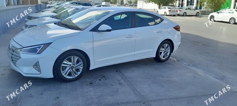 Hyundai Elantra 2020 - 220 000 TMT - Бузмеин - img 6