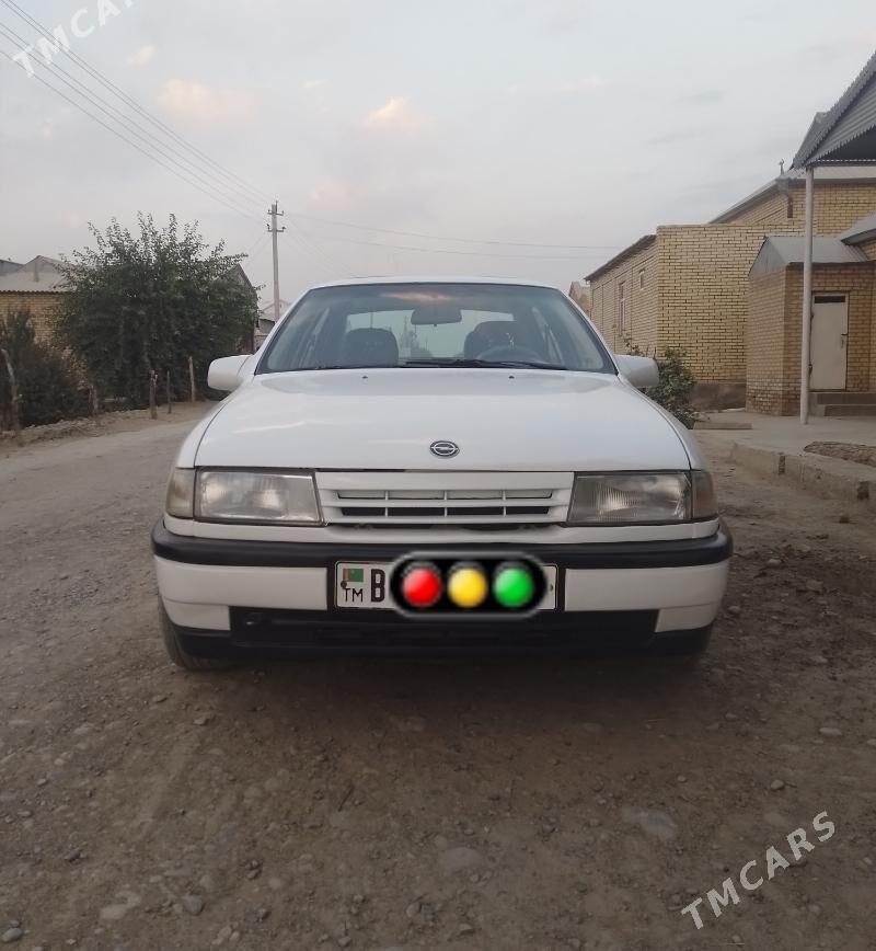 Opel Vectra 1991 - 37 000 TMT - Мары - img 6