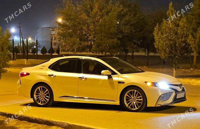 Toyota Camry 2021 - 469 000 TMT - Aşgabat - img 3