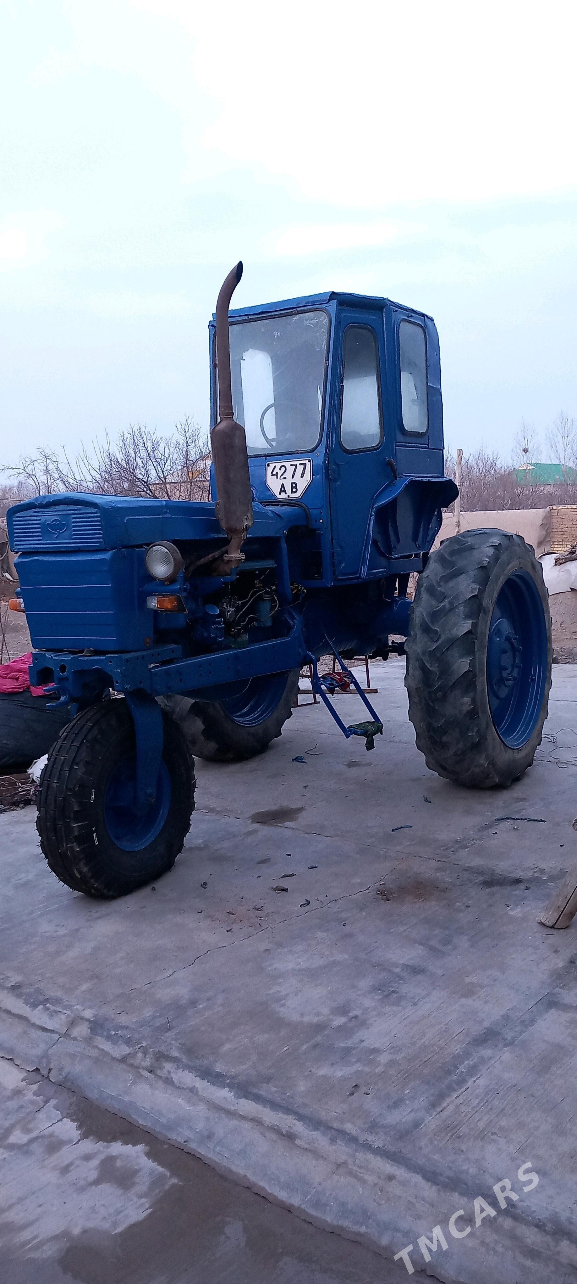 MTZ T-28 1985 - 50 000 TMT - Gurbansoltan Eje - img 1