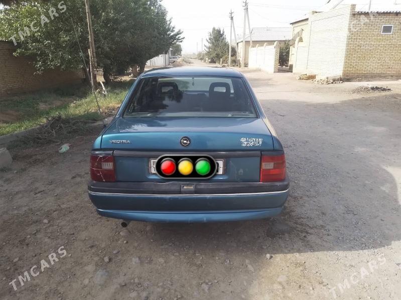 Opel Vectra 1992 - 32 000 TMT - Мары - img 4