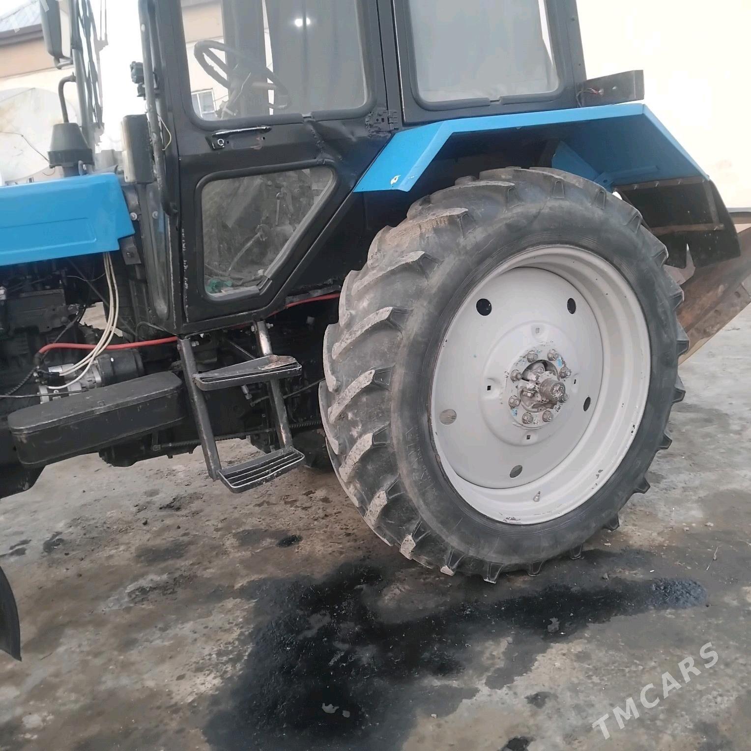 MTZ 82 1994 - 130 000 TMT - Бузмеин - img 3