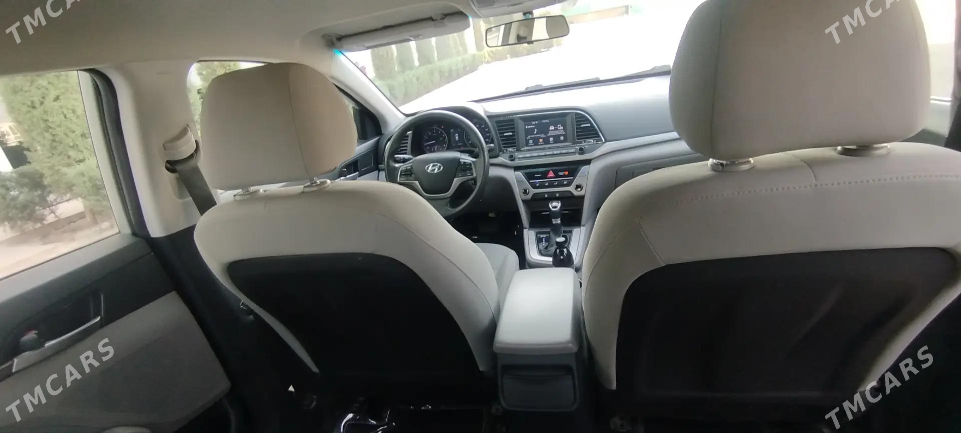 Hyundai Elantra 2017 - 180 000 TMT - Mary - img 2