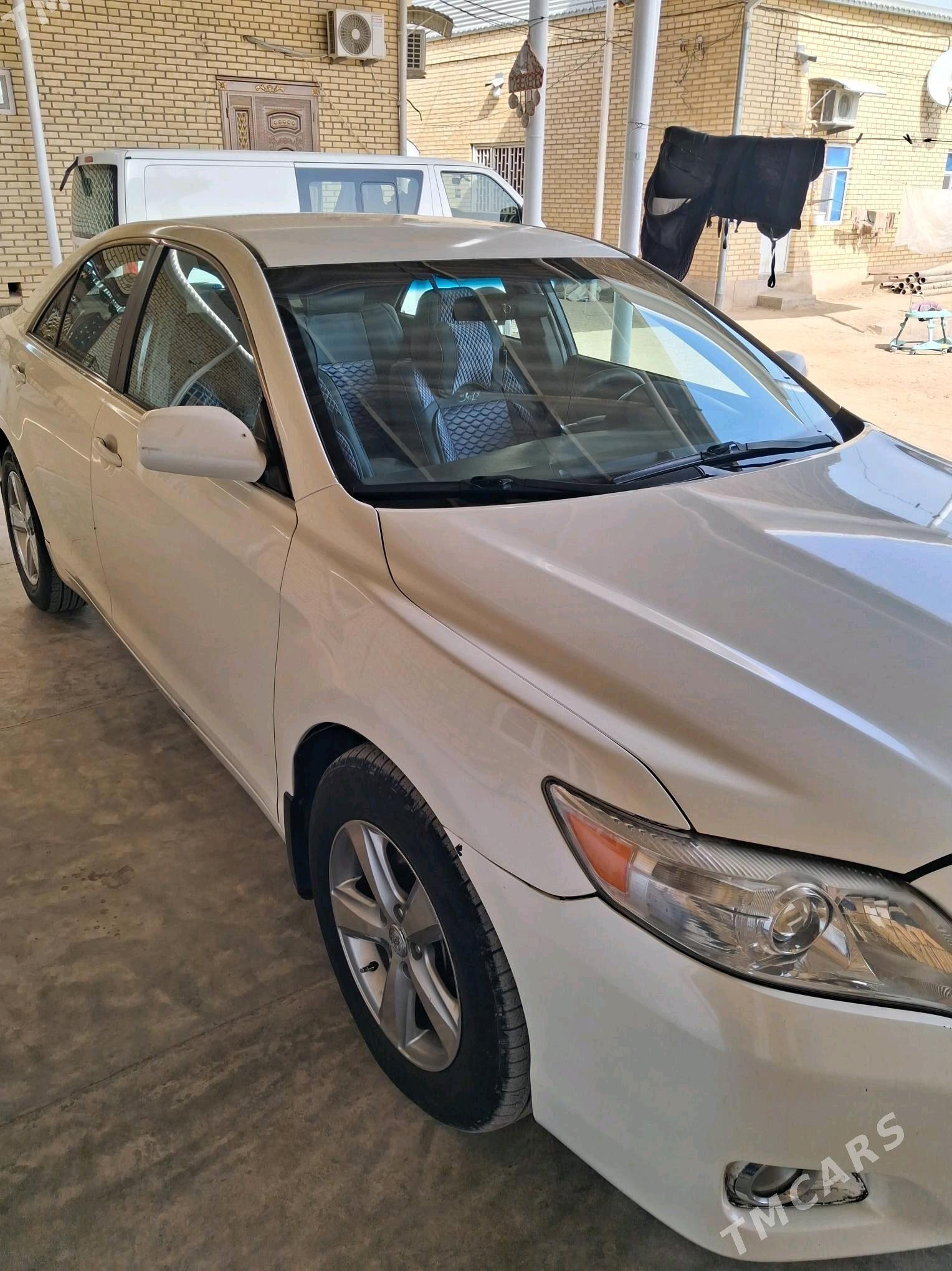 Toyota Camry 2011 - 220 000 TMT - Mary - img 2