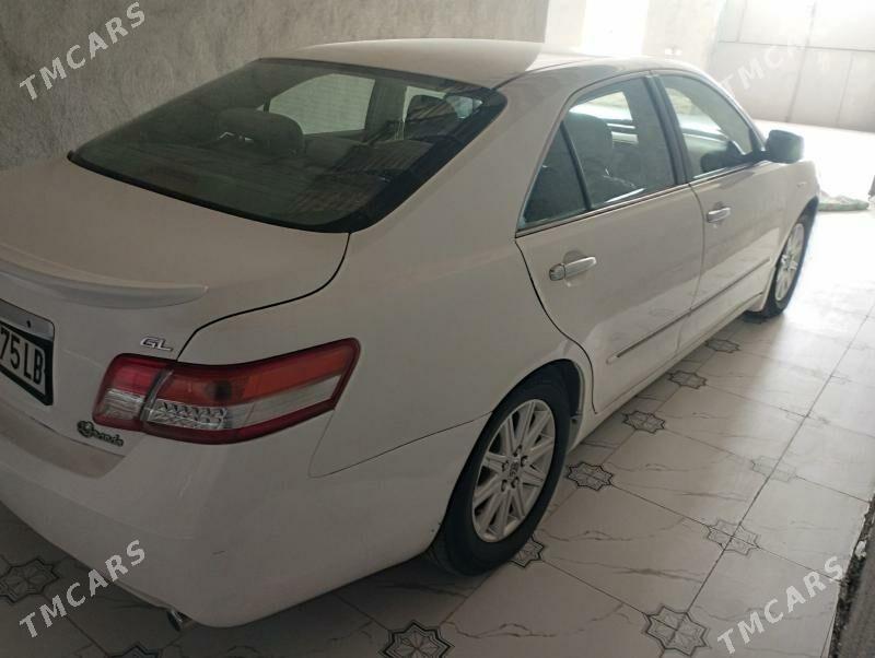 Toyota Camry 2010 - 147 000 TMT - Çärjew - img 3