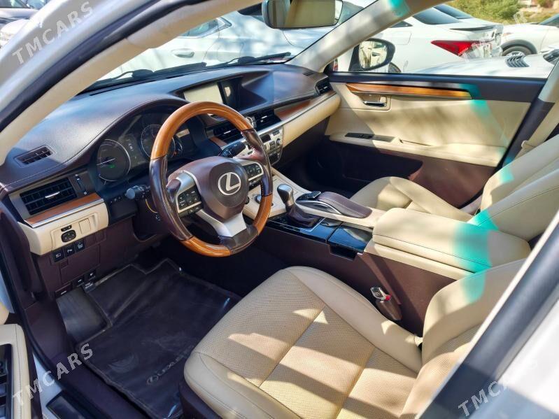 Lexus ES 2017 - 299 000 TMT - Mary - img 5