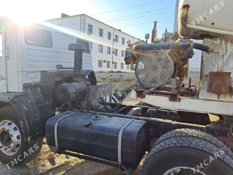 Kamaz 5410 1984 - 400 000 TMT - Балканабат - img 6