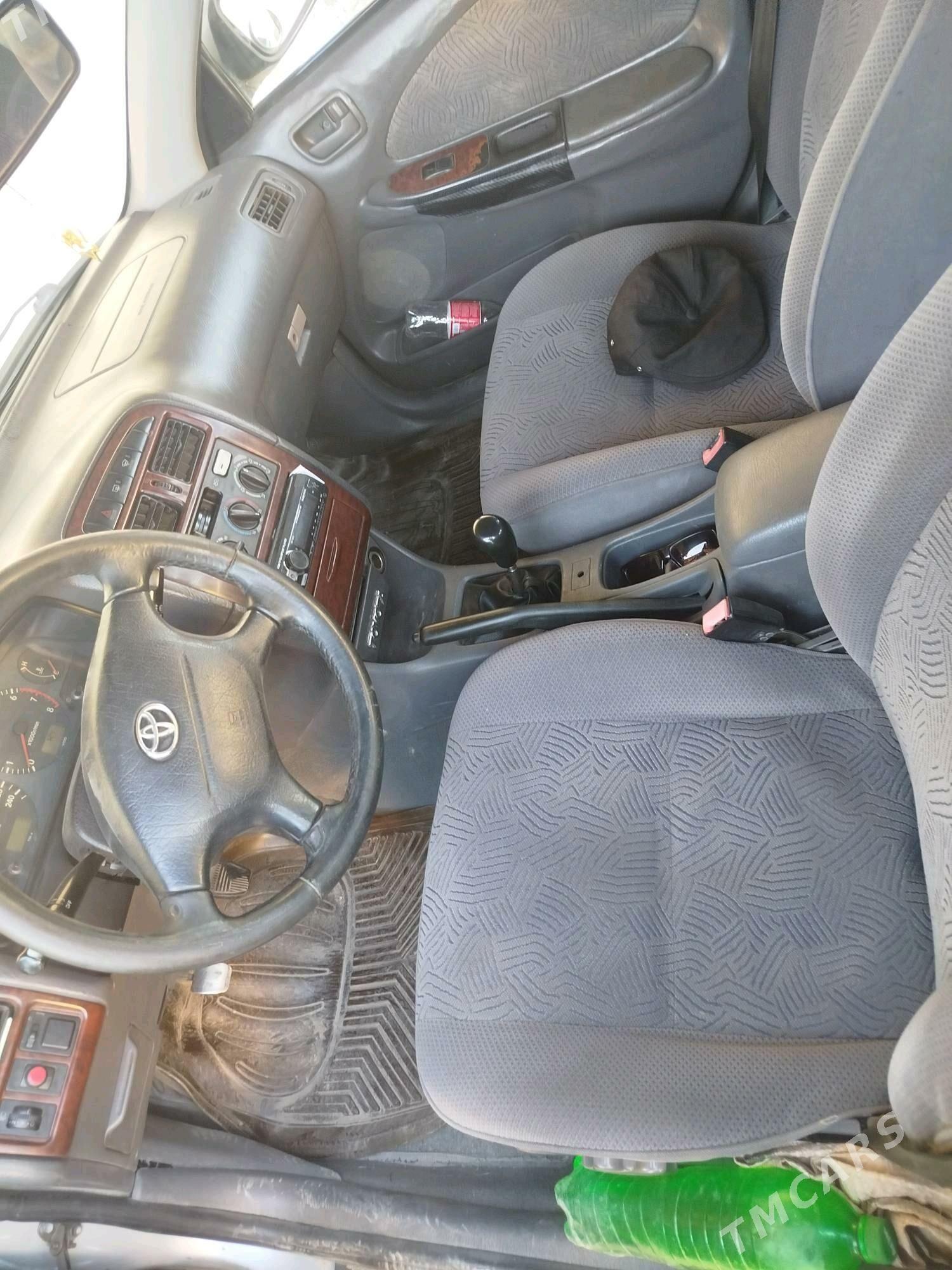 Toyota Avensis 1998 - 84 000 TMT - Кёнеургенч - img 5